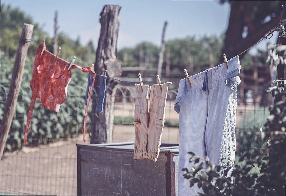 clothesline, laundry, clean, clothes, dry, clothing, line, clothespin, wash, housework, rope, hang, outdoor, white, colo