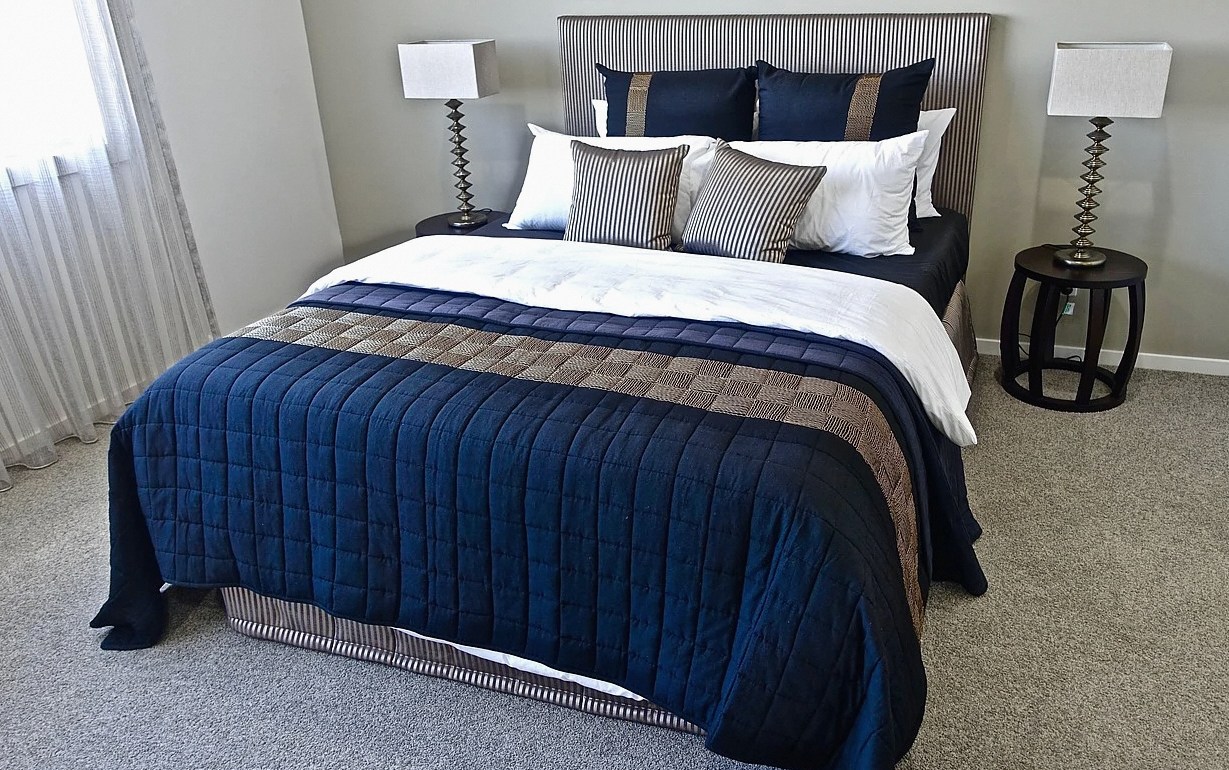 bed, bedroom, pillows, design, modern, comfort, lifestyle, luxury, residential, contemporary, linen, fabric, cushion, de